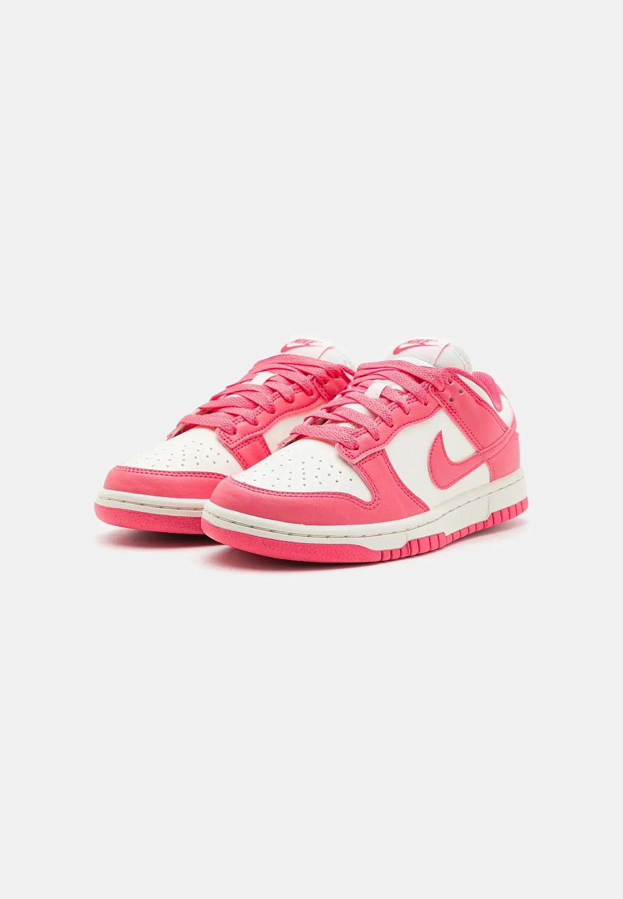 Фото № 4 с приближением к товару «‎DUNK NEXT NATURE»