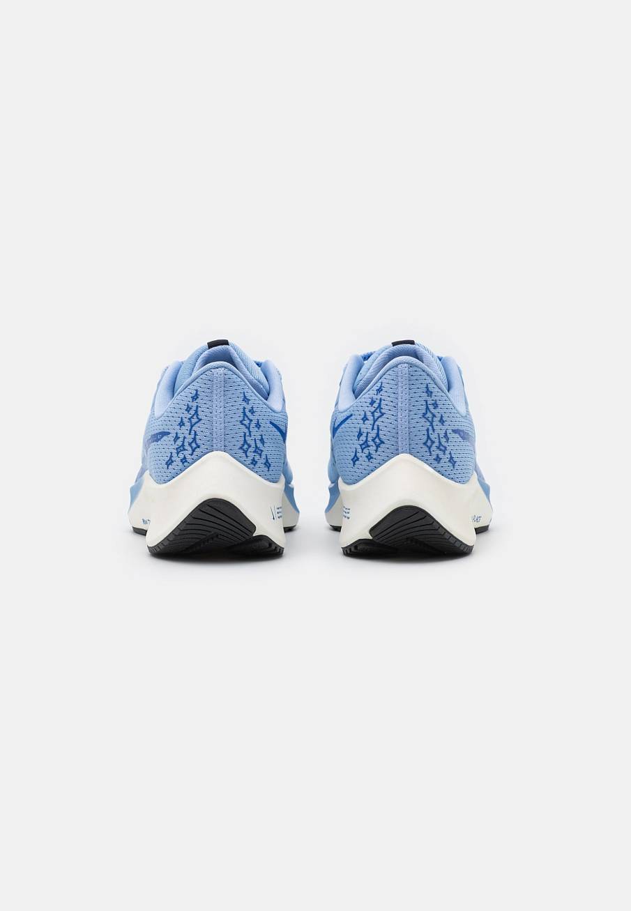 Фото № 3 с приближением к товару «‎Nike Air Zoom Pegasus 38 Nathan Bell»