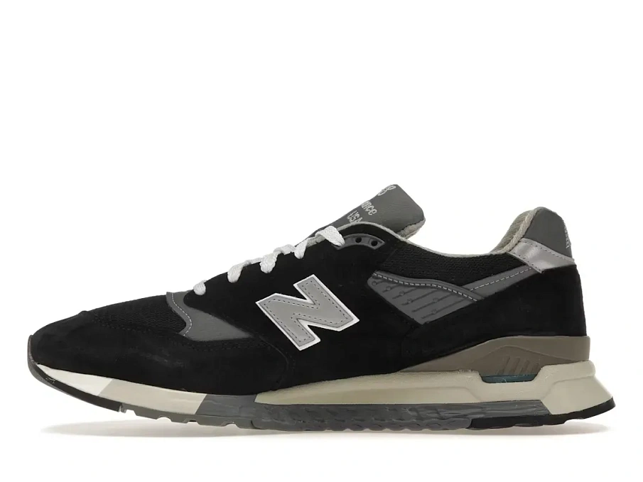 Фото № 3 с приближением к товару «‎New Balance 998»