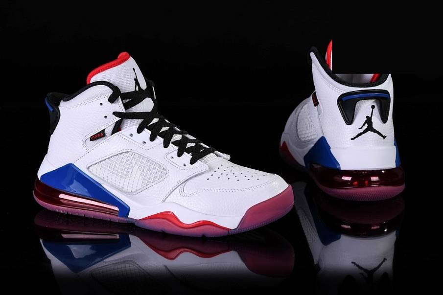Фото № 4 с приближением к товару «‎Nike Air Jordan Mars 270 GS »