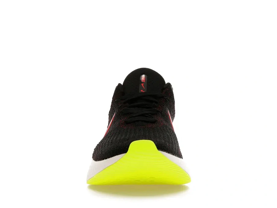 Фото № 2 с приближением к товару «‎Nike React Infinity Run Flyknit 3 Black Siren Red Volt»