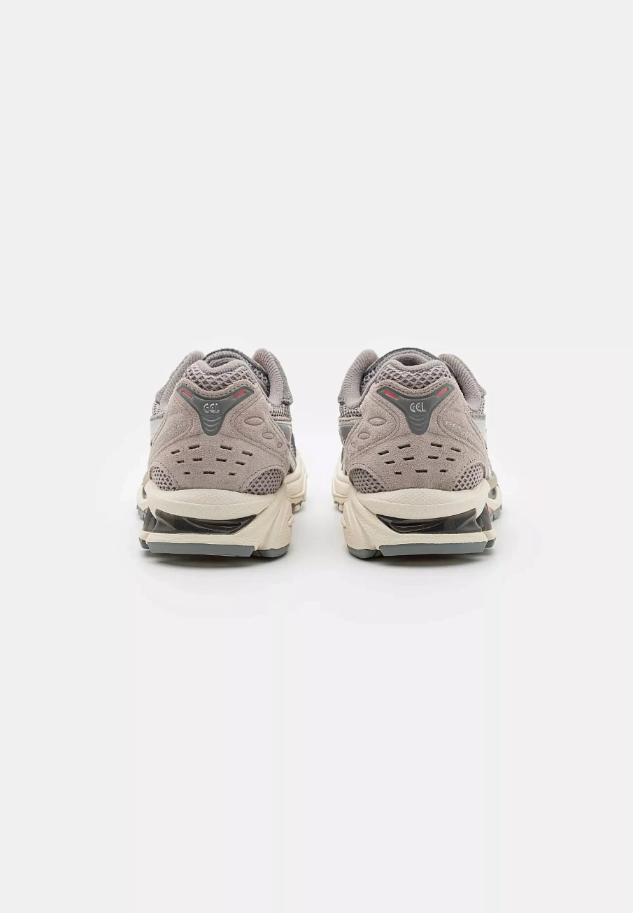 Фото № 2 с приближением к товару «‎GEL-KAYANO 14 UNISEX»