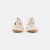 Фото № 4 с приближением к товару «‎Adidas Ozweego »