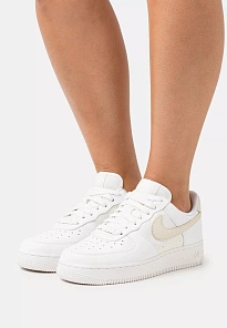 Фото № 3 с приближением к товару «‎AIR FORCE 1 07»