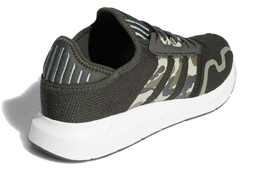 Фото № 4 с приближением к товару «‎adidas originals Swift Run X 'Camouflage Twist'»