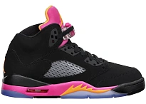 Фото № 1 с приближением к товару «‎Jordan 5 Retro Black Pink »