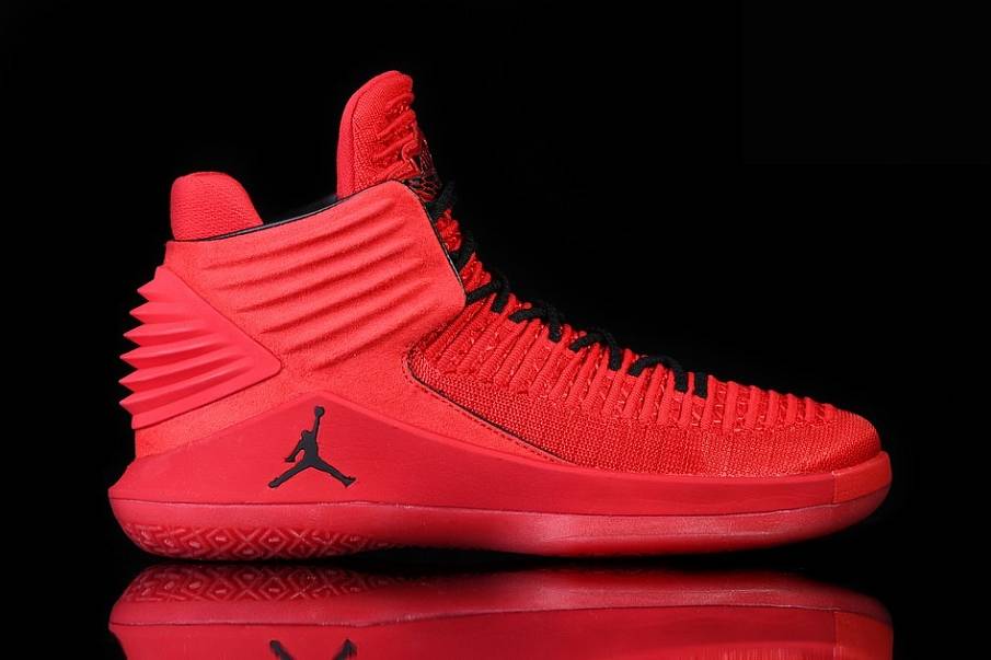 Фото № 3 с приближением к товару «‎Nike Air Jordan Xxxii Rosso Corsa »