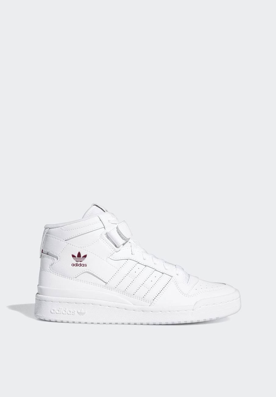 Фото № 4 с приближением к товару «‎Adidas Forum »