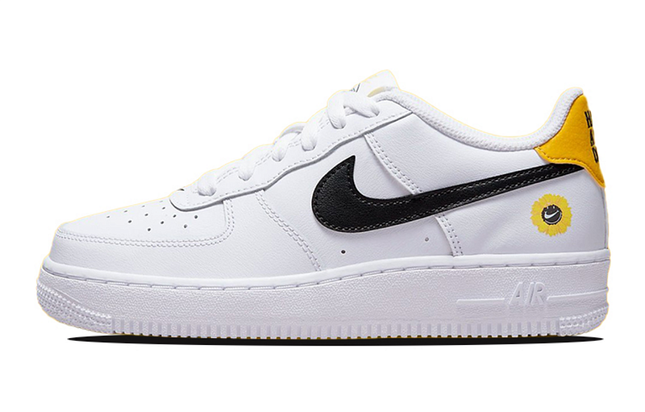 Фото № 1 с приближением к товару «‎Nike Air Force 1 Low "Have a Nike Day" (GS) Low-Top Sneakers WhiteYellow»