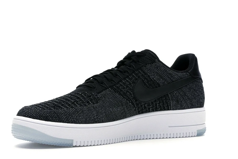 Фото № 2 с приближением к товару «‎Nike Air Force 1 Flyknit Low Black White»