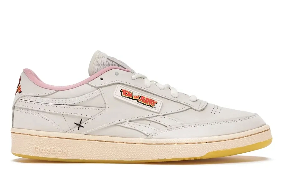 Фото № 1 с приближением к товару «‎Reebok Club C»