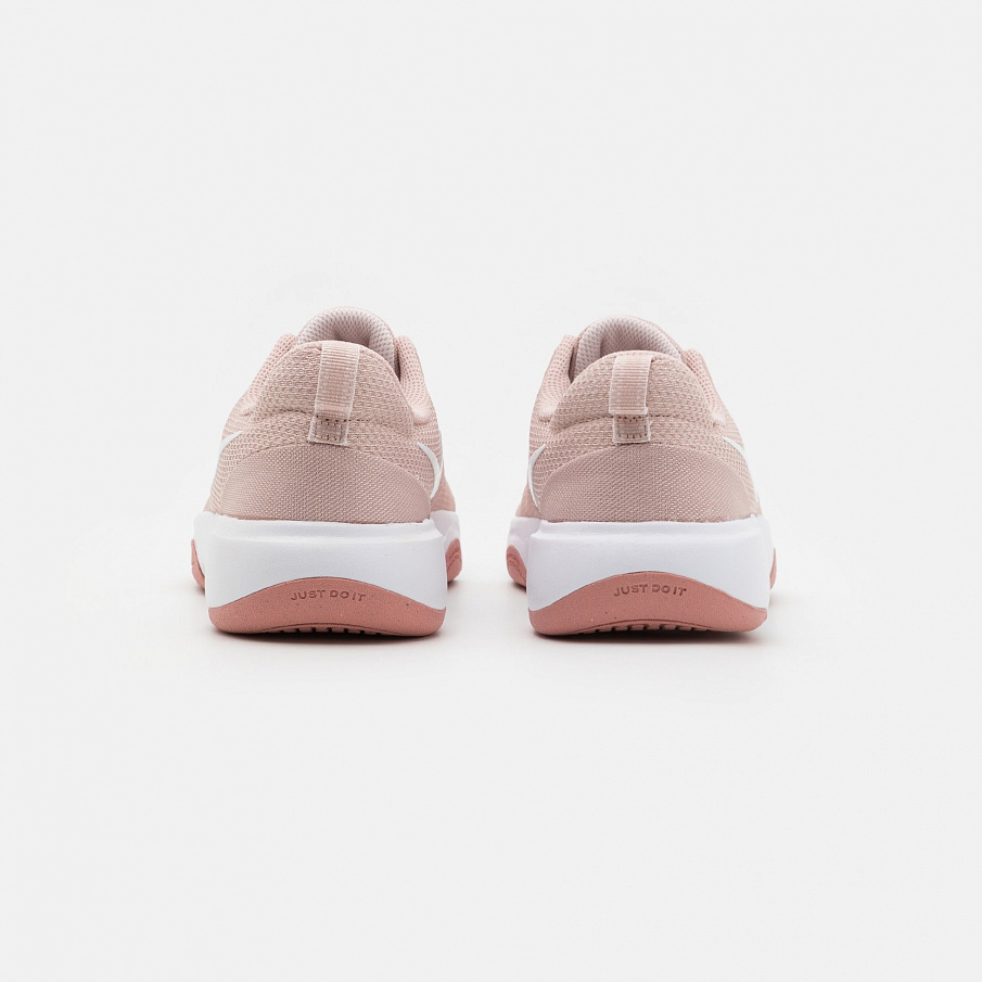 Фото № 3 с приближением к товару «‎Nike City»