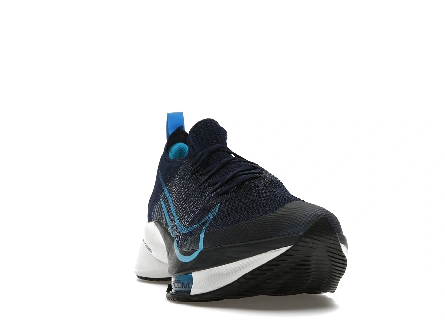 Фото № 2 с приближением к товару «‎Nike Air Zoom Tempo Next% Flyknit College Navy»