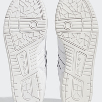 Фото № 3 с приближением к товару «‎Adidas Rivalry »