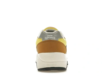 New Balance 580 - 4