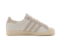 Фото № 3 с приближением к товару «‎Adidas Superstar 82»