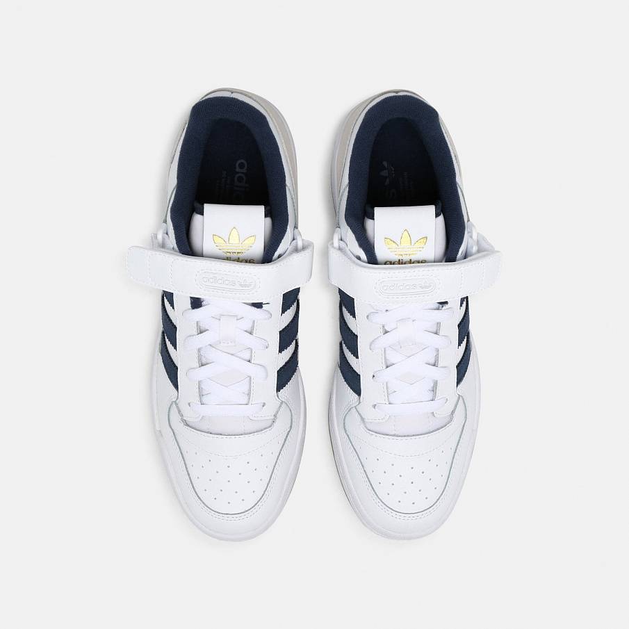 Фото № 3 с приближением к товару «‎Adidas Forum »