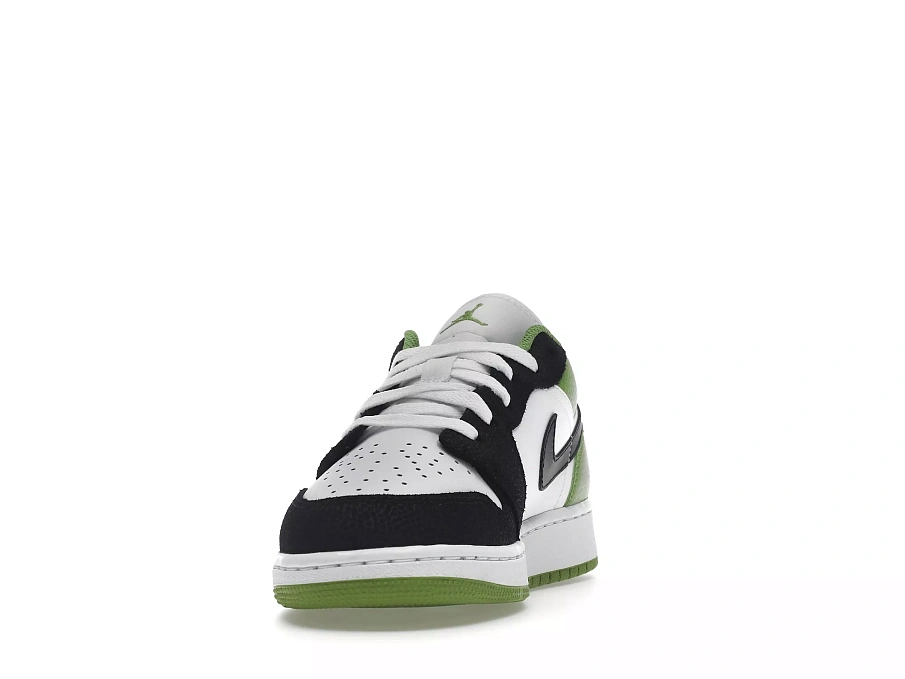 Фото № 4 с приближением к товару «‎Jordan 1 Low SE Floral Vines »