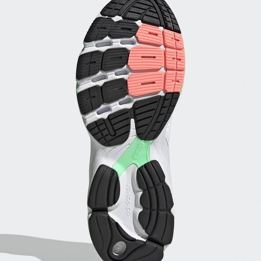 Фото № 5 с приближением к товару «‎Adidas Astir »