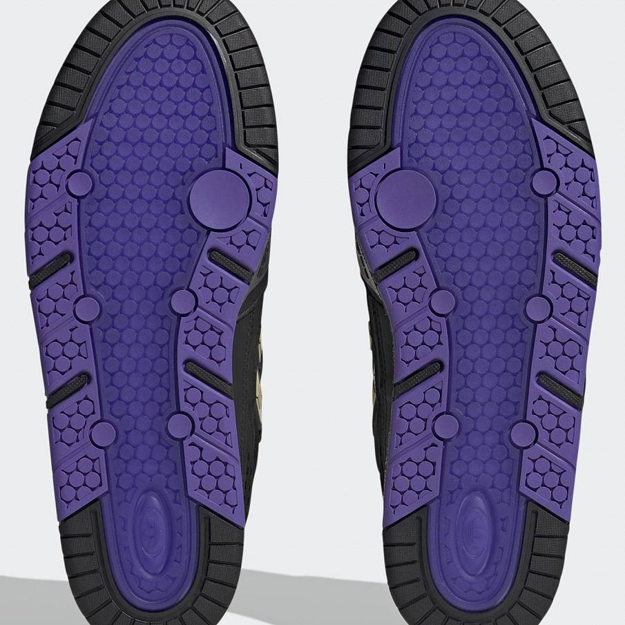Фото № 4 с приближением к товару «‎Adidas Adi2000 YU GI OH »