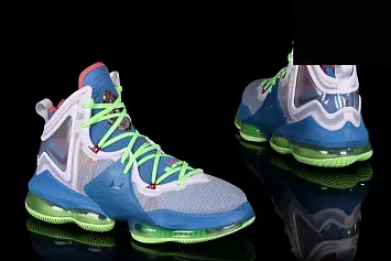 Nike Lebron 19 Tropical  - 3