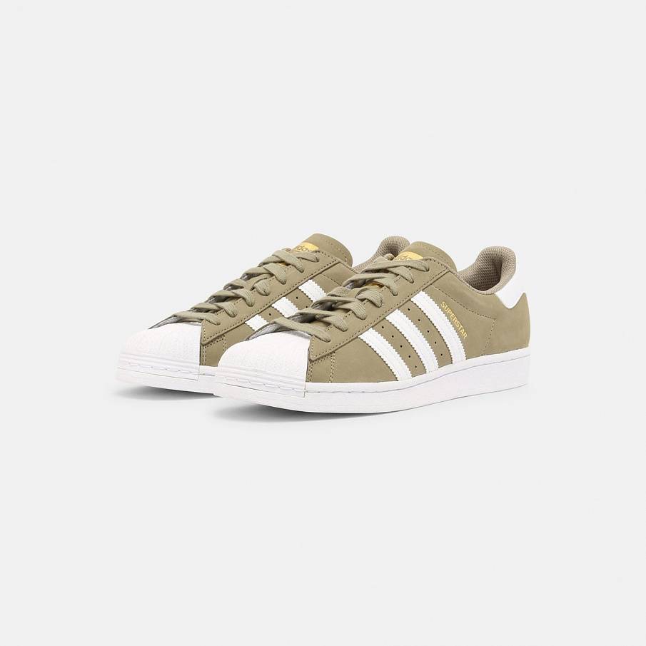Фото № 2 с приближением к товару «‎Adidas Superstar »