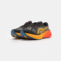 Фото № 2 с приближением к товару «‎Asics Novablast 3»