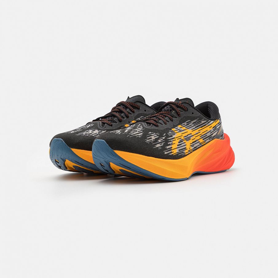 Фото № 2 с приближением к товару «‎Asics Novablast 3»