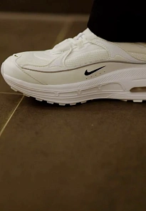 Фото № 3 с приближением к товару «‎W AIR MAX BLISS NN UNISEX»