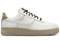Фото № 1 с приближением к товару «‎Nike Air Force 1 Low '07 LX Brogue Sail »
