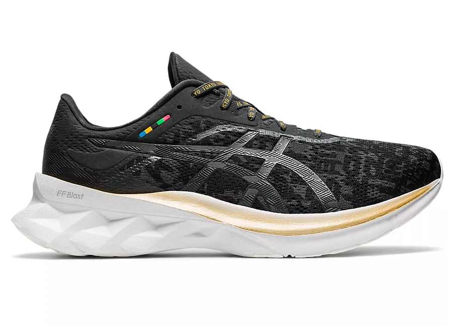 Фото № 1 с приближением к товару «‎ASICS Novblast Black Gold»