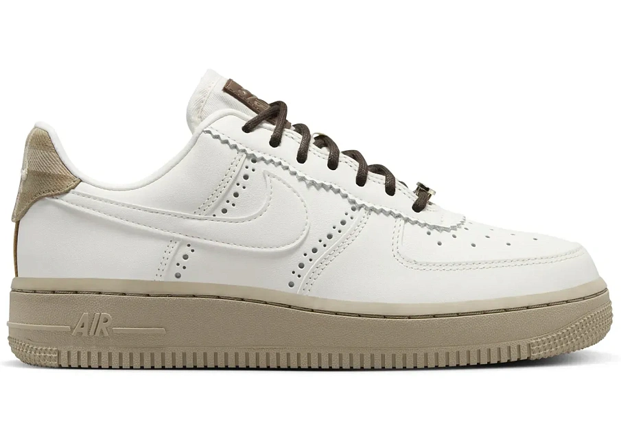 Фото № 1 с приближением к товару «‎Nike Air Force 1 Low '07 LX Brogue Sail »