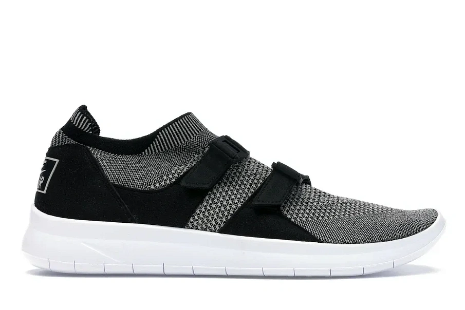 Фото № 1 с приближением к товару «‎Nike Air Sock Racer Ultra Flyknit Oreo»