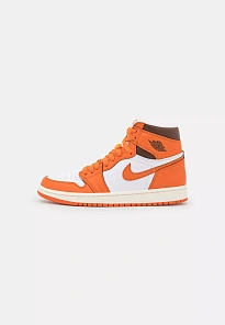 Фото № 3 с приближением к товару «‎W AIR JORDAN 1 RETRO HI OG»