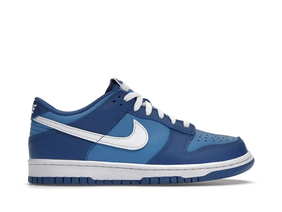 Фото № 1 с приближением к товару «‎Nike Dunk Low»