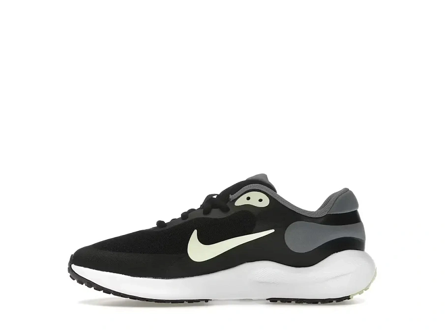 Фото № 3 с приближением к товару «‎Nike Revolution 7»