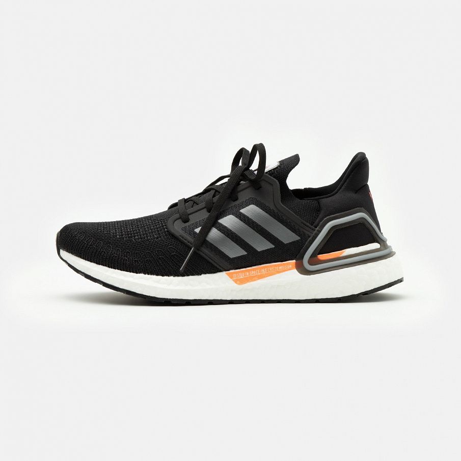 Фото № 1 с приближением к товару «‎Adidas Ultraboost 20 Dna»
