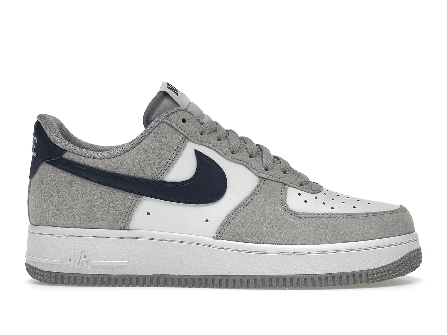 Фото № 1 с приближением к товару «‎Nike Air Force 1 Low 07 Light Smoke Grey Midnight Navy»