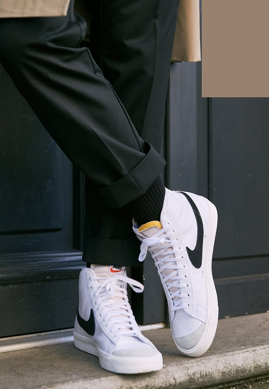 Фото № 3 с приближением к товару «‎Nike Blazer 77 »