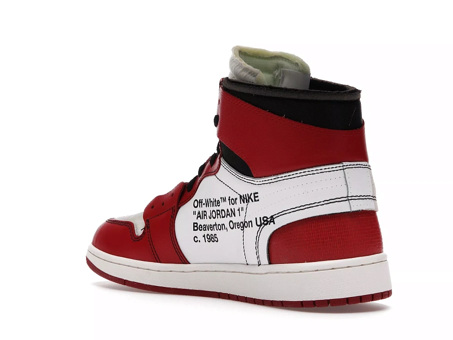 Фото № 2 с приближением к товару «‎Jordan 1 Retro High Off-White Chicago»