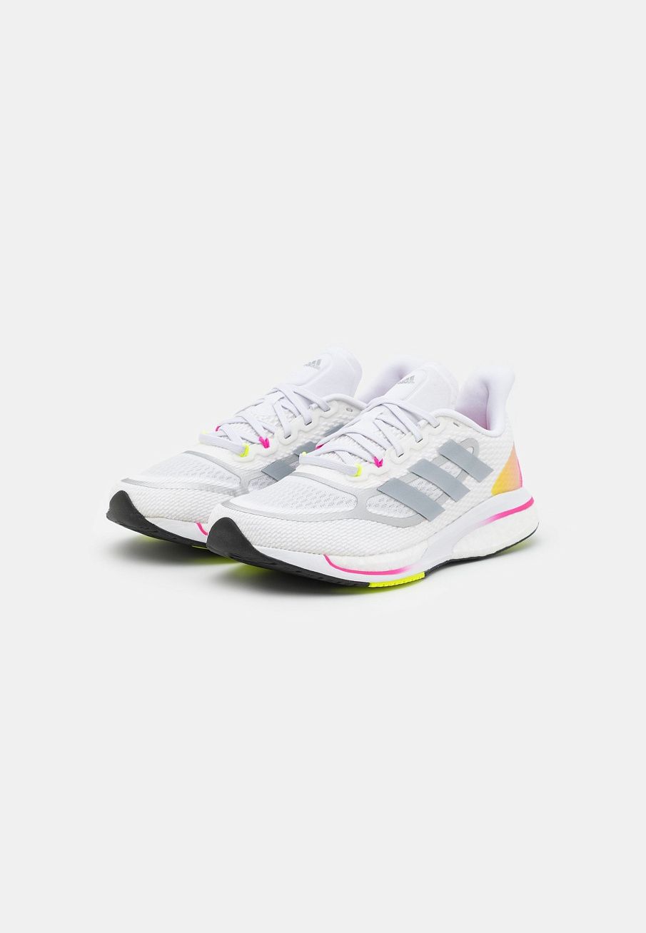 Фото № 2 с приближением к товару «‎Adidas Supernova +»