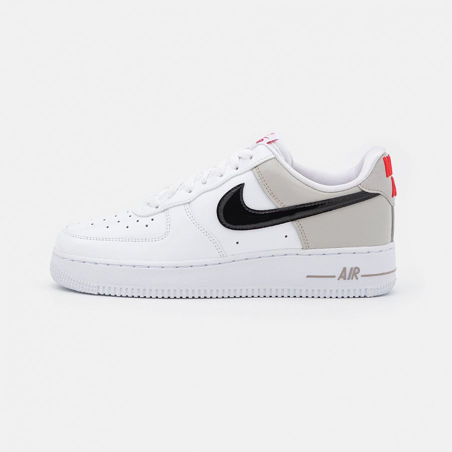 Фото № 1 с приближением к товару «‎Nike Air Force 1 07 »