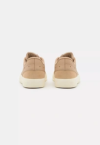 Фото № 4 с приближением к товару «‎WMNS JORDAN SERIES ES»