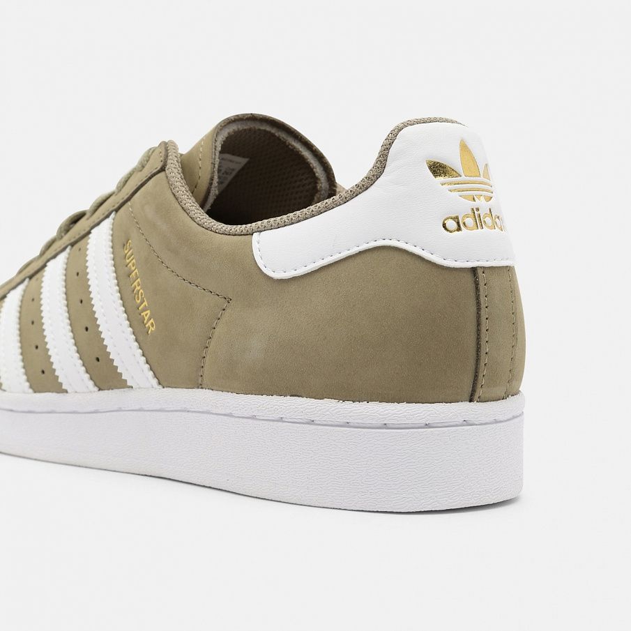 Фото № 5 с приближением к товару «‎Adidas Superstar »