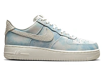 Фото № 1 с приближением к товару «‎Air Force 1 Low Clouds Celestine Blue »