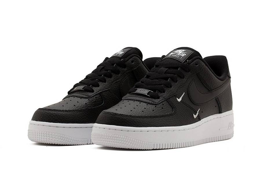 Фото № 2 с приближением к товару «‎Nike Air Force 1 Low Wmns BlackSilver»