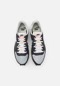 Фото № 4 с приближением к товару «‎Nike Challenger Og »