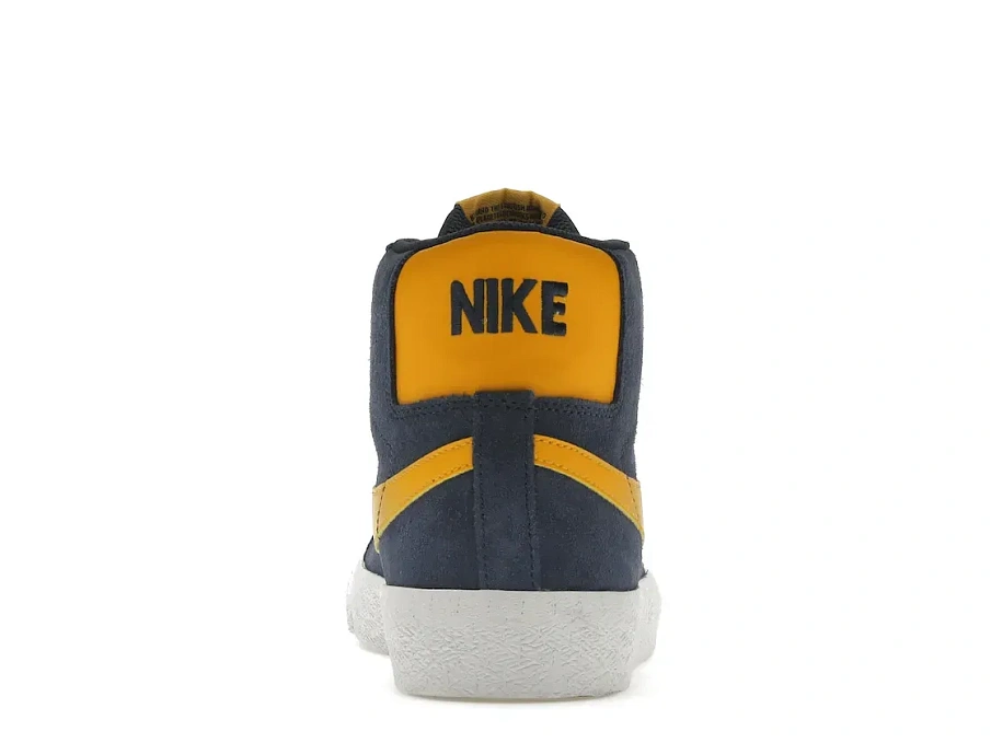 Фото № 4 с приближением к товару «‎Nike SB Zoom Blazer Mid Michigan»