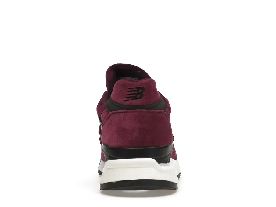 Фото № 4 с приближением к товару «‎New Balance 998»