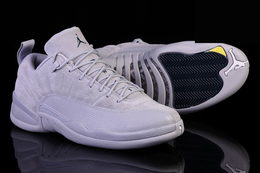 Фото № 2 с приближением к товару «‎Nike Air Jordan 12 Retro Wolf »
